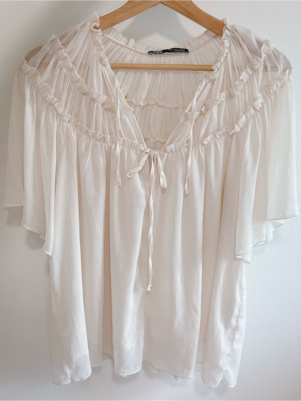 Zara romantic ruched top